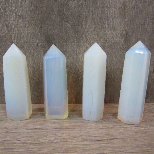 Prehnite Obelisk