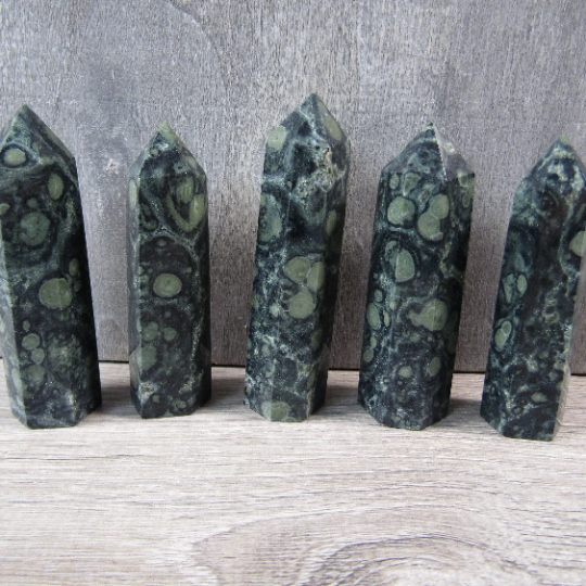 Prehnite Obelisk