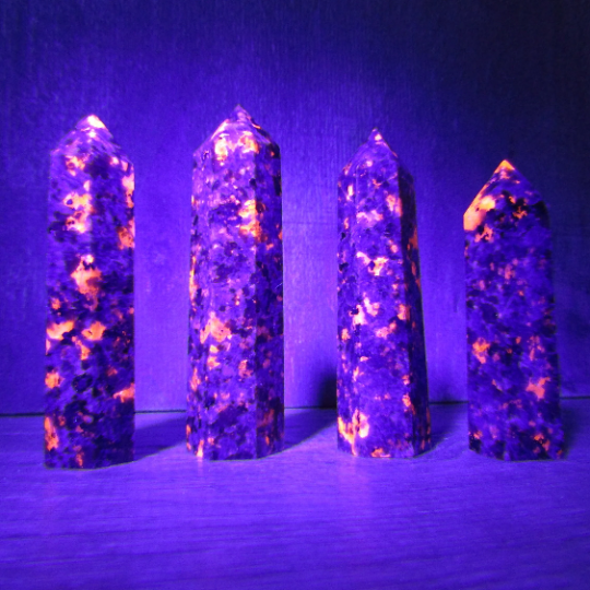 Prehnite Obelisk