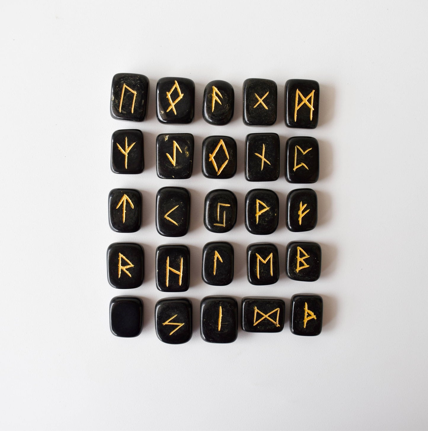 Rune Sets with Wooden Grid Plate for Generosity, Protection, Grounding, and Energy Healing