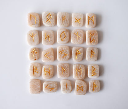 Rune Sets with Wooden Grid Plate for Generosity, Protection, Grounding, and Energy Healing