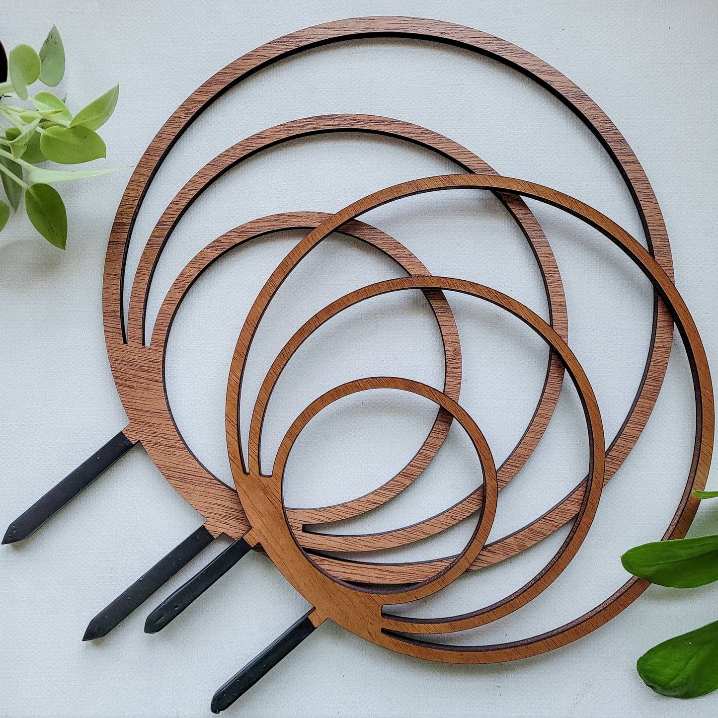 Wood Triple Hoop Indoor Plant Trellis: Decorative Support for Climbing Houseplants